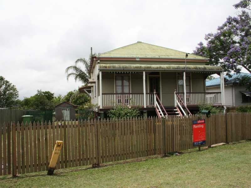 20 Alice Street, Silkstone QLD 4304