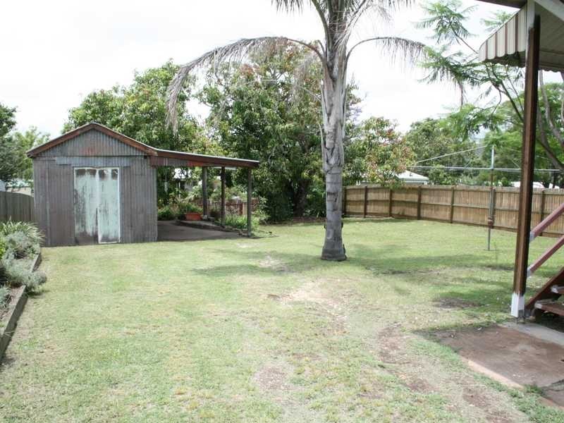 20 Alice Street, Silkstone QLD 4304