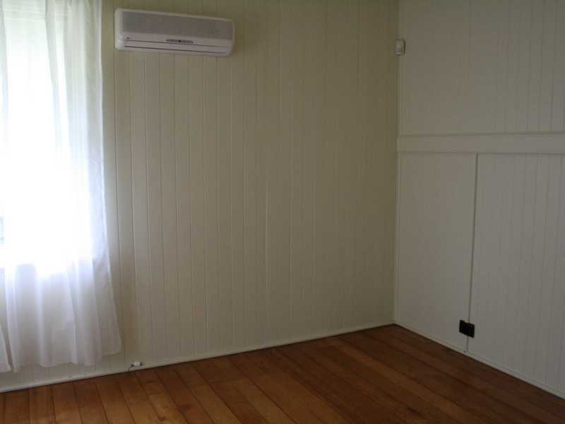 20 Alice Street, Silkstone QLD 4304