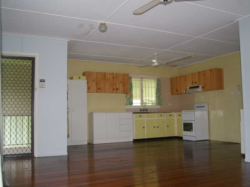 10 Parcell Street, Brassall QLD 4305