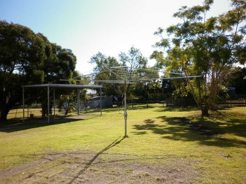 30 Clifton Street, Booval QLD 4304