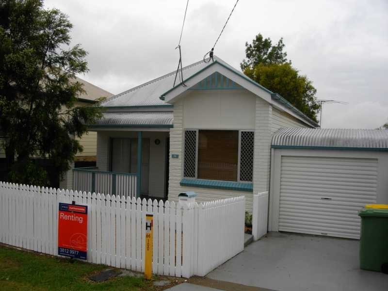 14 Macquarie Street, Booval QLD 4304