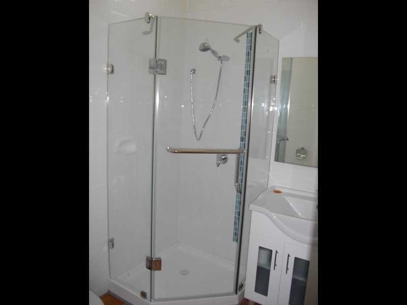 14 Macquarie Street, Booval QLD 4304