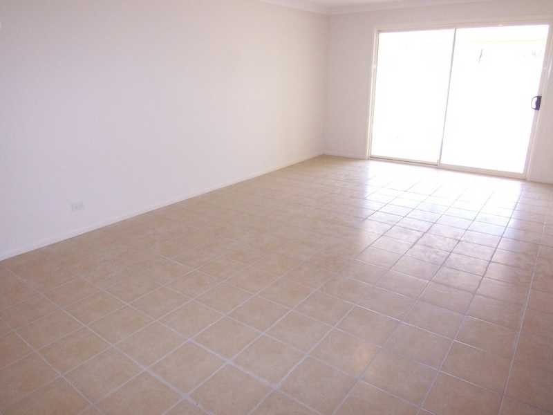 19 Arnold Street, Wulkuraka QLD 4305