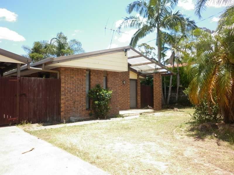 4 Brolga Court, Bundamba QLD 4304