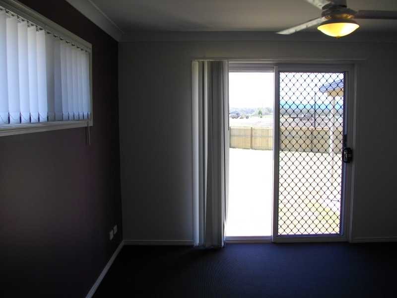 42 Baden Jones Way, North Booval QLD 4304