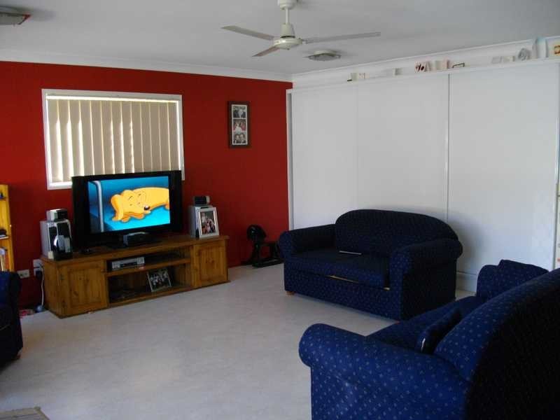 30 Connemara Court, Yamanto QLD 4305