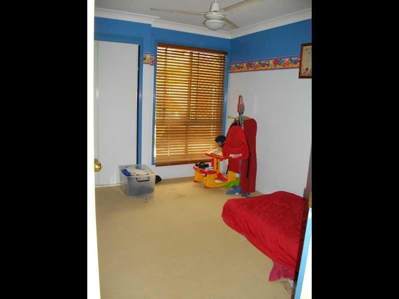 30 Connemara Court, Yamanto QLD 4305