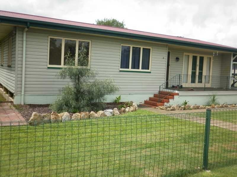 67 North Station Road, North Booval QLD 4304