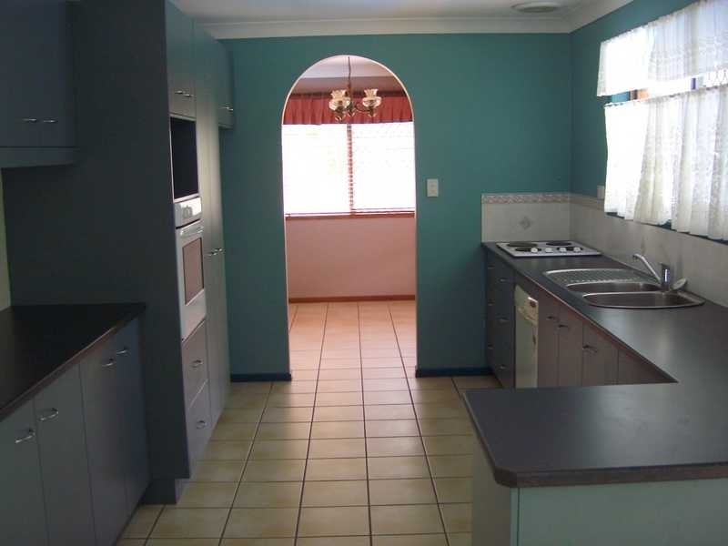 2 Fowler Street, Collingwood Park QLD 4301