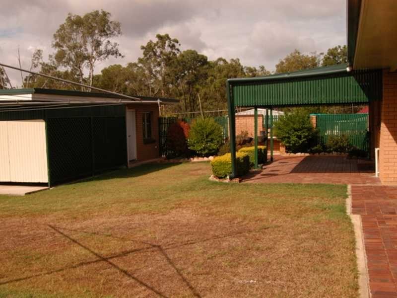 42 Alice Street, Blackstone QLD 4304