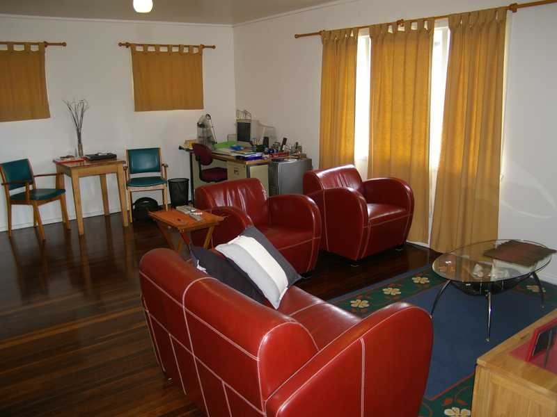 99 Diamond Street, Riverview QLD 4303