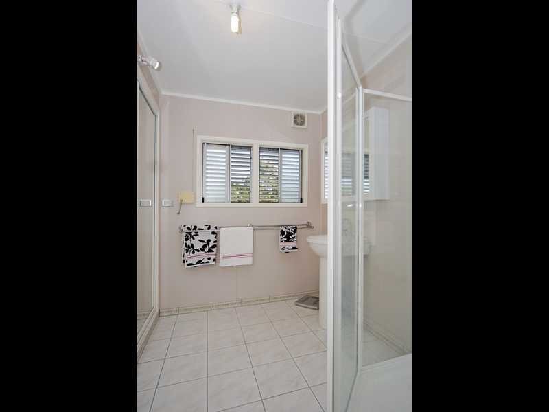 22-24 Welsby Street, North Booval QLD 4304