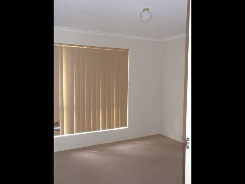 8 Underwood Street, Brassall QLD 4305