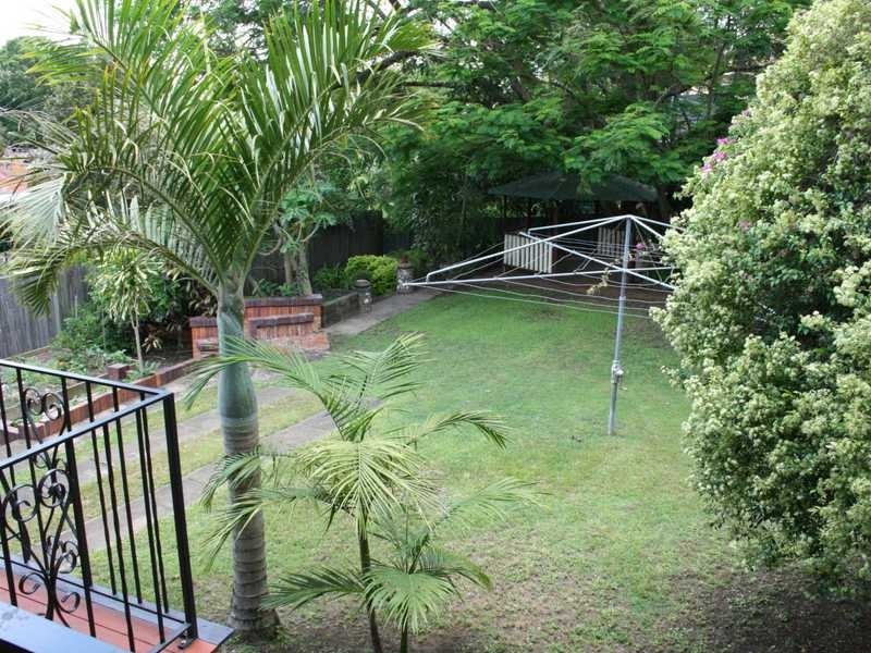 79A Chermside Road, Newtown QLD 4305
