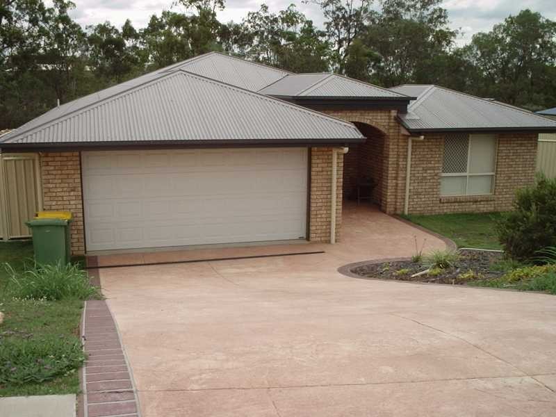 43 Kensington Drive, Flinders View QLD 4305
