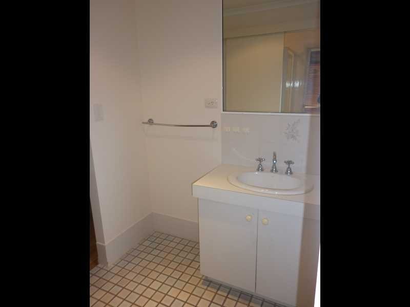 3 Brendale Street, Flinders View QLD 4305