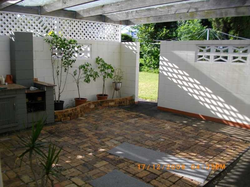 31 Prospect Street, Silkstone QLD 4304
