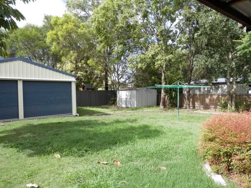 38 Phyllis Street, Eastern Heights QLD 4305
