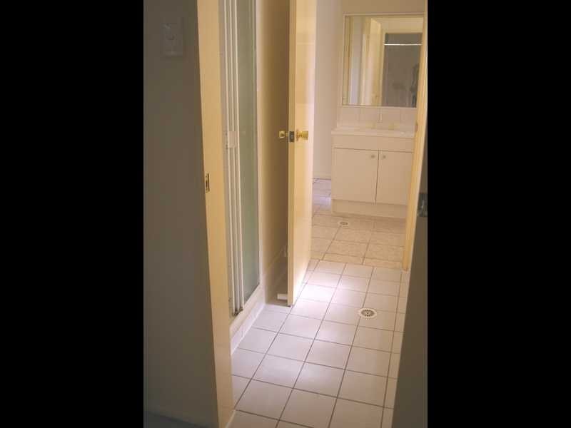 367 South Station Road, Raceview QLD 4305