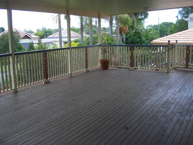 8 Taylor Street, Bundamba QLD 4304