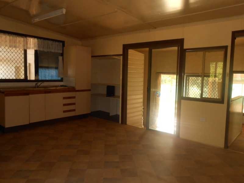 52 Blackall Street, East Ipswich QLD 4305