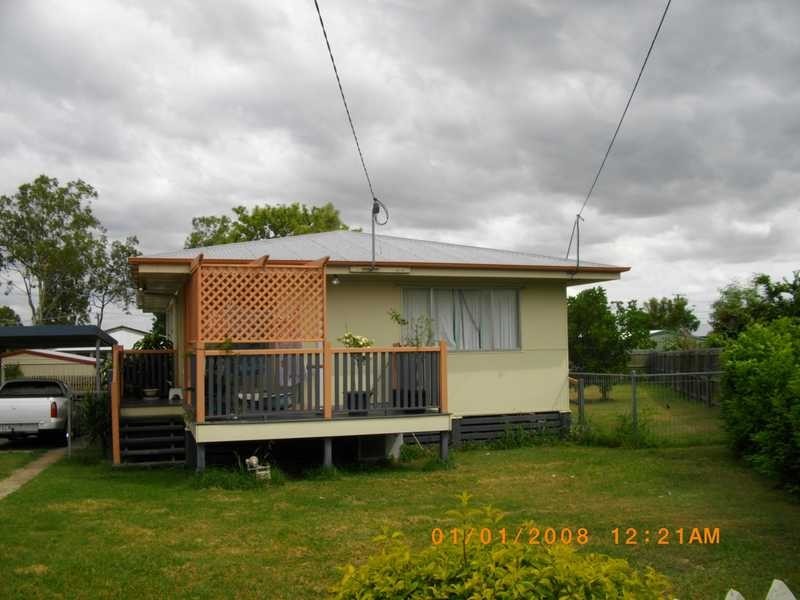 38 Sturt Street, Leichhardt QLD 4305