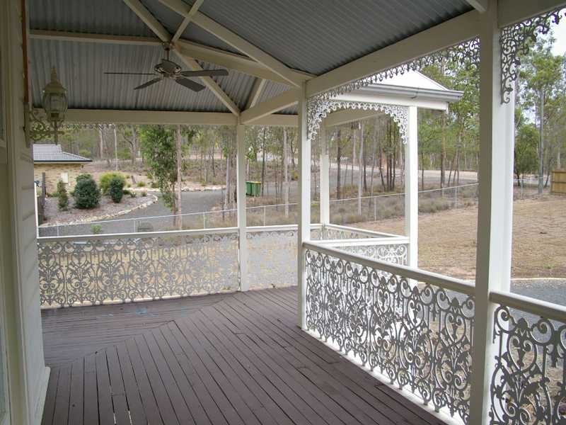 300 Blackwall Street, Chuwar QLD 4306