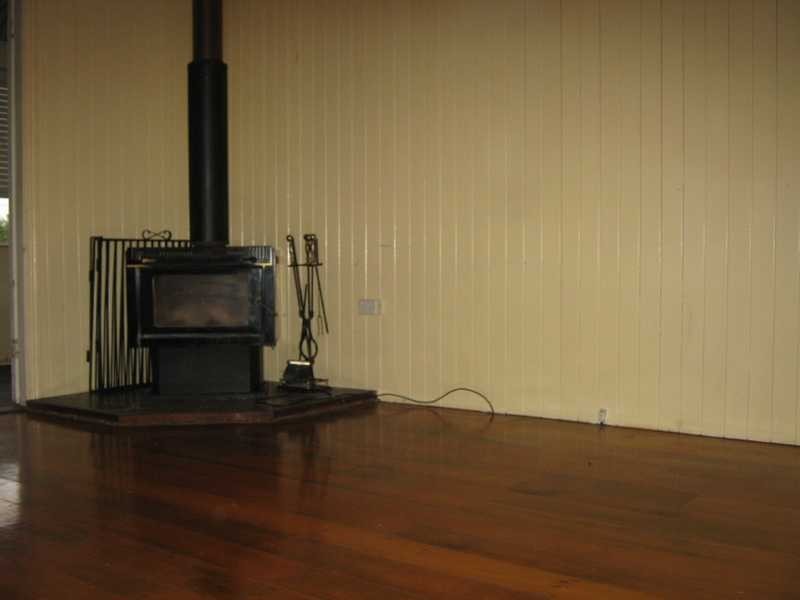 12 Carr Street, Ipswich QLD 4305