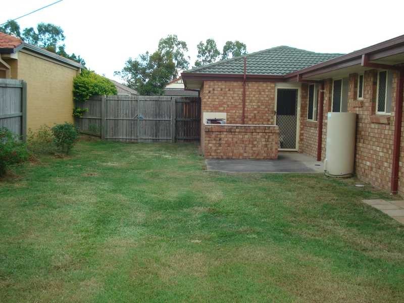11 Ravenswood Lane, Springfield QLD 4300