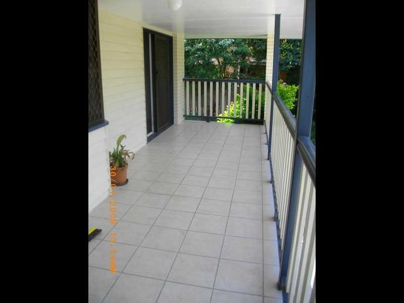3 Beverley Court, Brassall QLD 4305