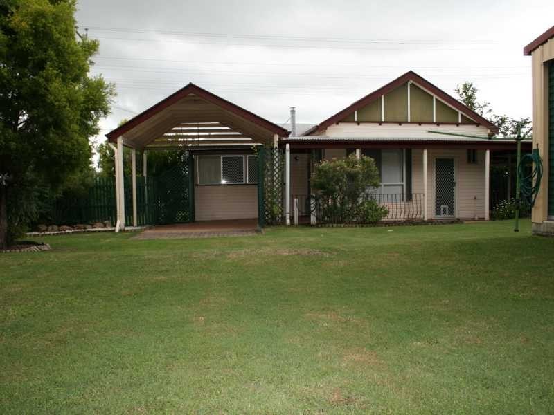 86 Blackstone Road, Silkstone QLD 4304