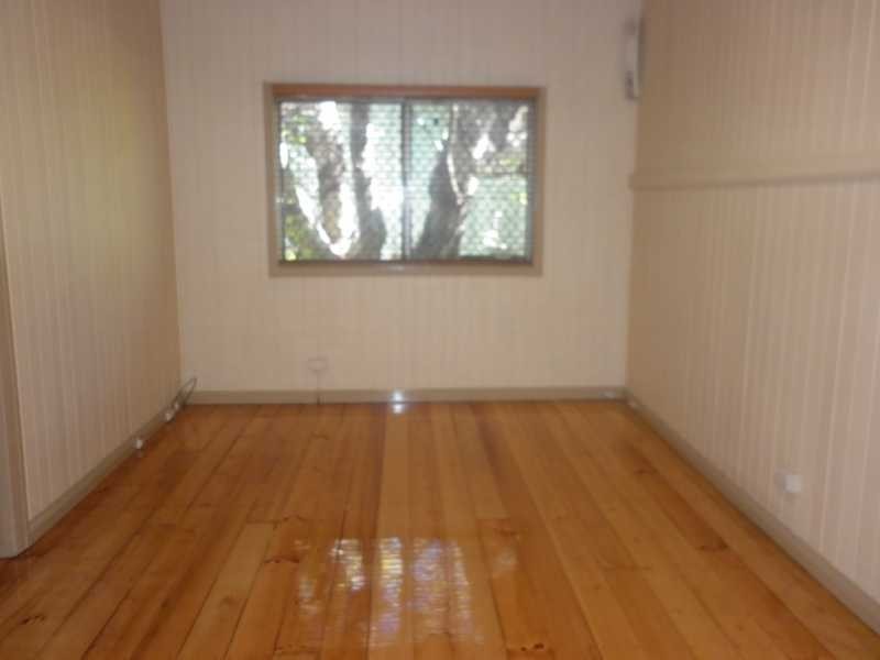 65 Brisbane Road, Riverview QLD 4303