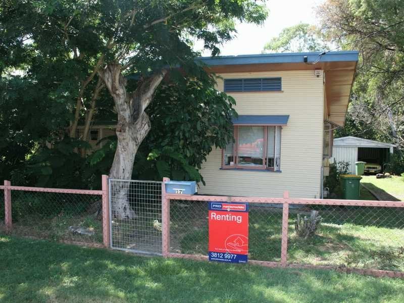 17 Marian Street, Booval QLD 4304