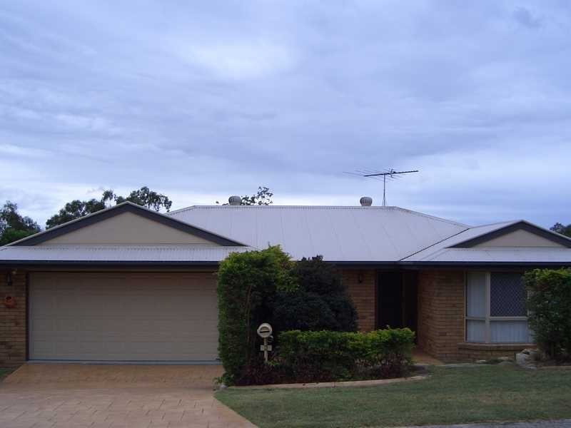 6 Oriole Close, Flinders View QLD 4305