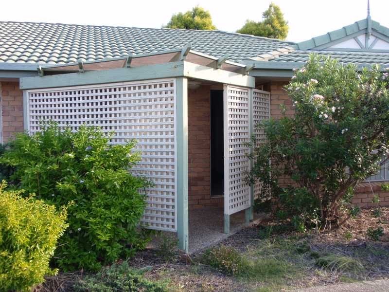 2/15 Pioneer Drive, Raceview QLD 4305