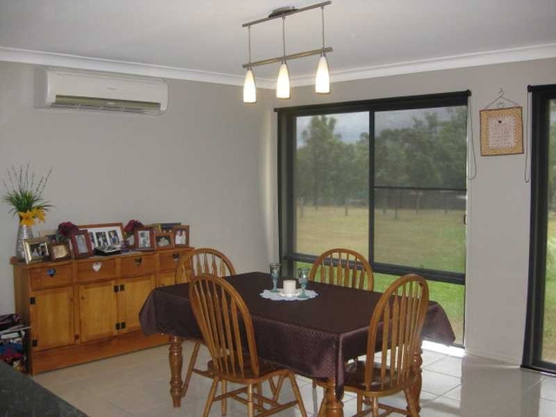 25 Pat Slattery Place, Lowood QLD 4311