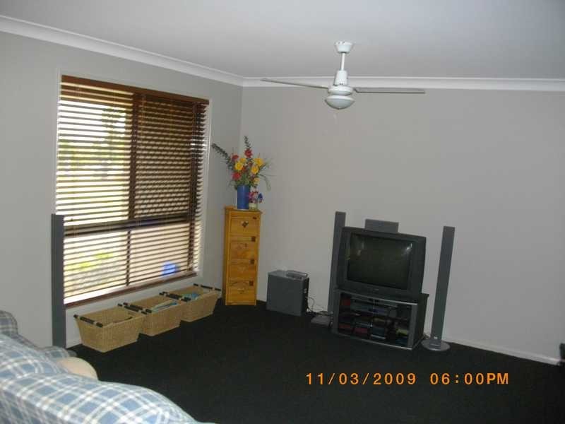 25 Pat Slattery Place, Lowood QLD 4311