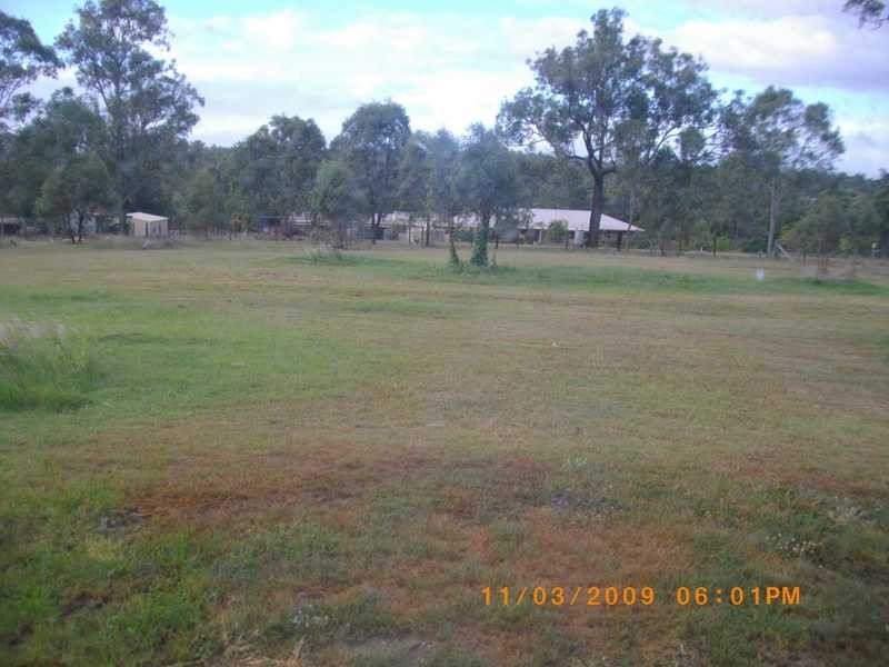 25 Pat Slattery Place, Lowood QLD 4311