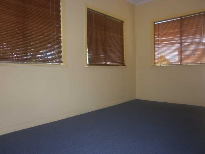 190 Glebe Road, Booval QLD 4304