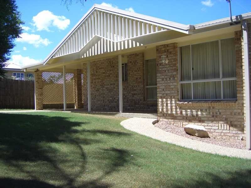 2/62 High Street, Brassall QLD 4305