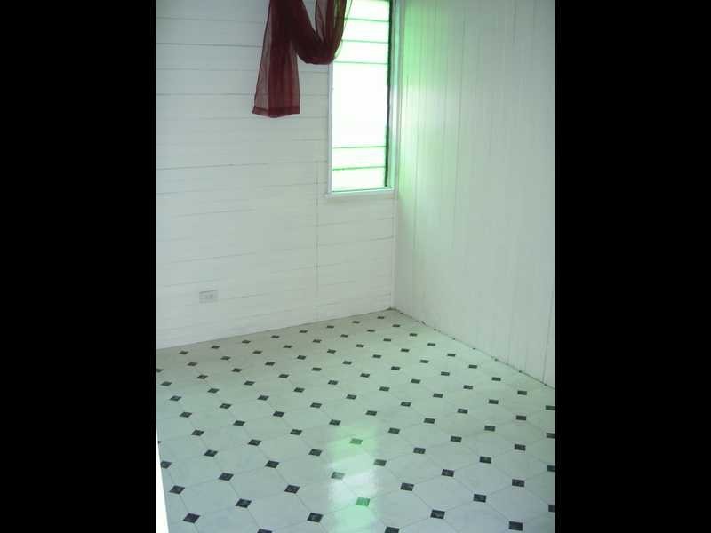 4 Lowry Street, North Ipswich QLD 4305