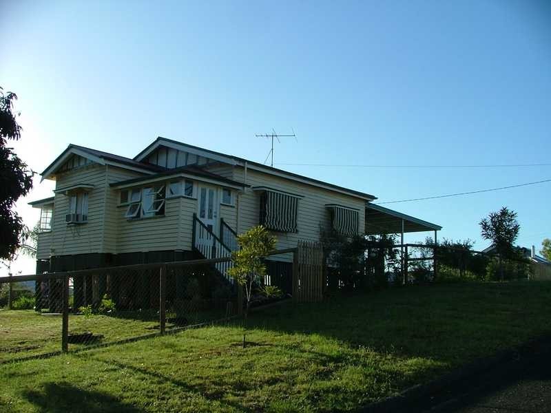 3 Frost Street, North Ipswich QLD 4305