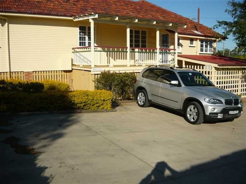 84 Brisbane Road, East Ipswich QLD 4305