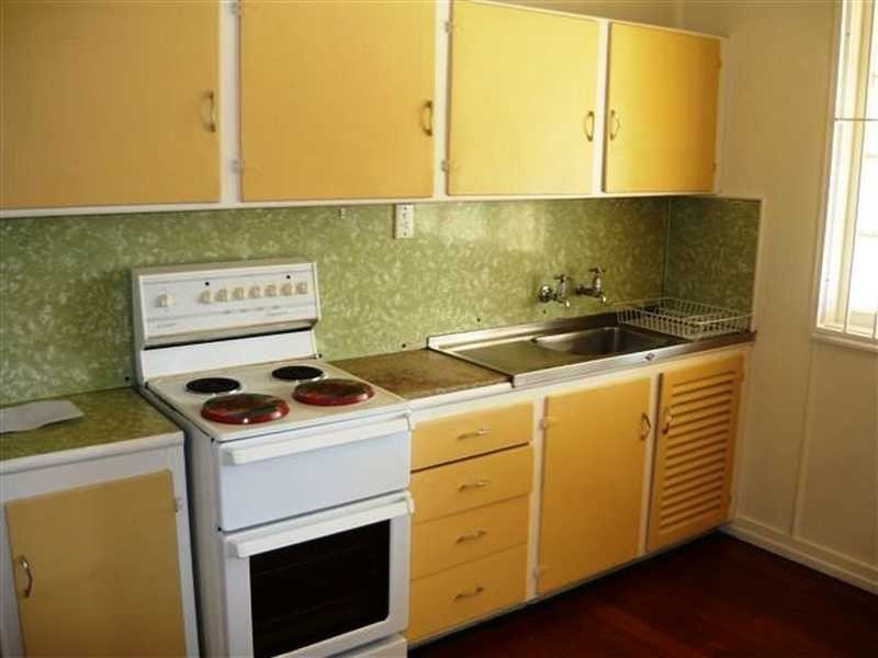 84 Brisbane Road, East Ipswich QLD 4305