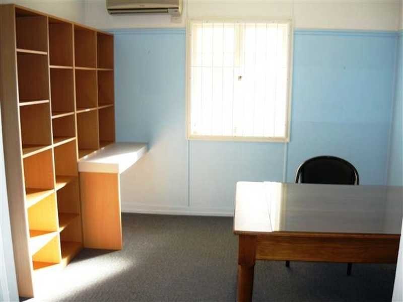 84 Brisbane Road, East Ipswich QLD 4305
