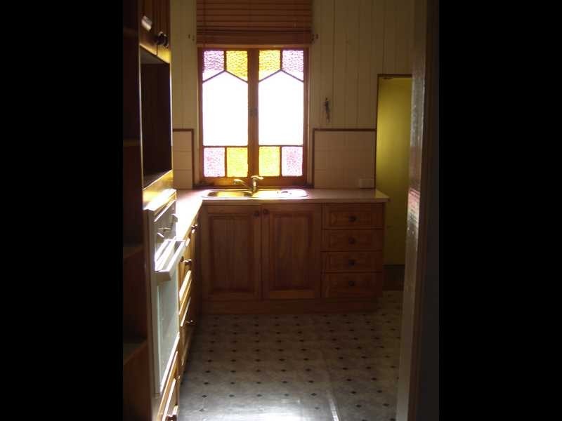 1 Thurso Street, North Booval QLD 4304