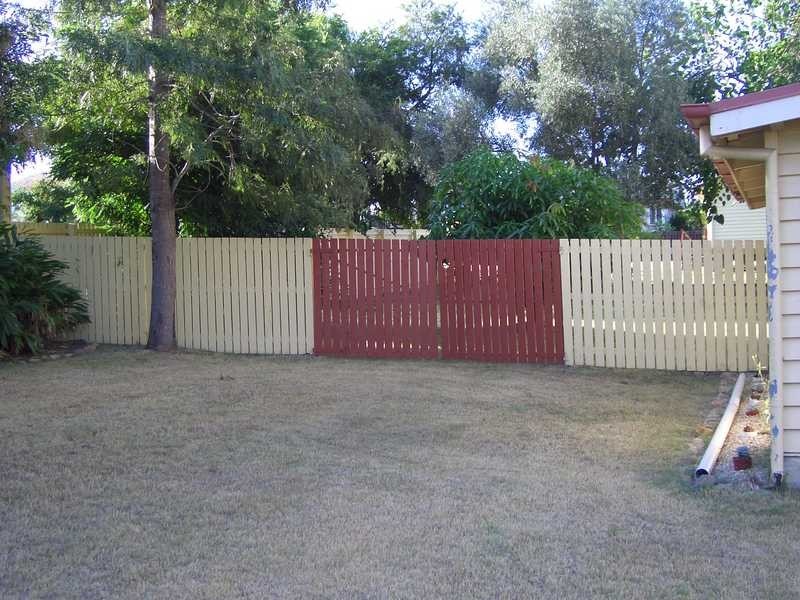 1 Thurso Street, North Booval QLD 4304