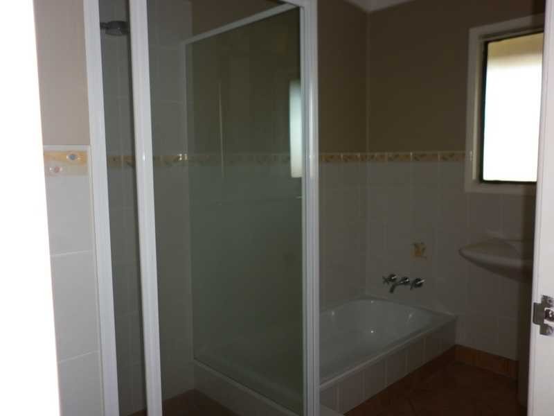 2 O’Hanlon Street, Woodend QLD 4305