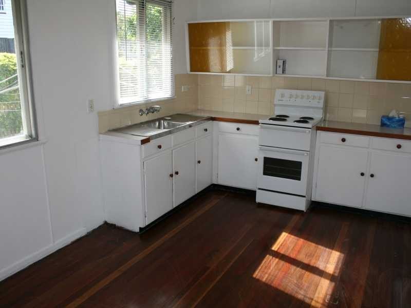 64a Simmons Road, North Ipswich QLD 4305